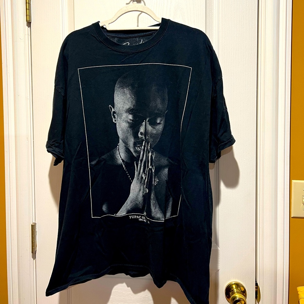 Tupac Shakur RIP T-Shirt 1971-1996 2XL - XXL Praying Hands B&W Portrait